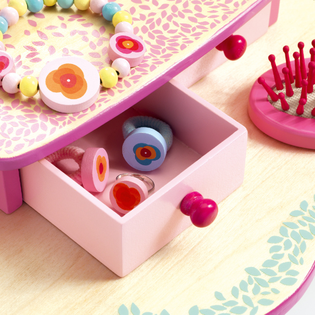 Szerepjáték - Flóra pipere asztala - Flora dressing table – alternatív kép 3