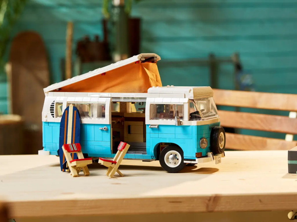 LEGO® ICONS 10279 - Volkswagen T2 Camper Van – 6. kép