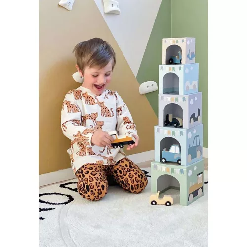 Toronyépítő kocka fa járművekkel Jabadabado