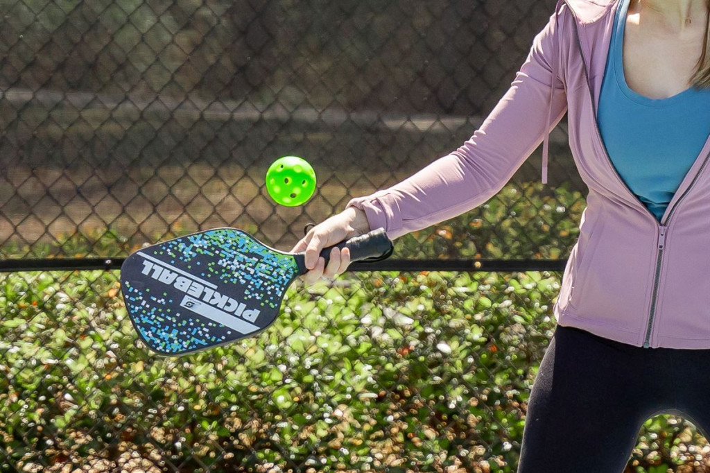 Pickleball strandtenisz szett műanyag labdával Sunflex – alternatív kép 3