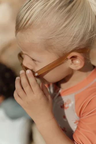 Little Dutch napszemüveg - mandula