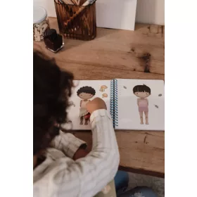   Little Dutch öltöztess fel matricás füzet - Forest Friends