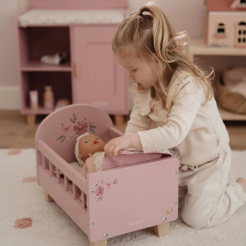 Little Dutch játék babaágy ágyneművel - Fairy Garden – alternatív kép 1