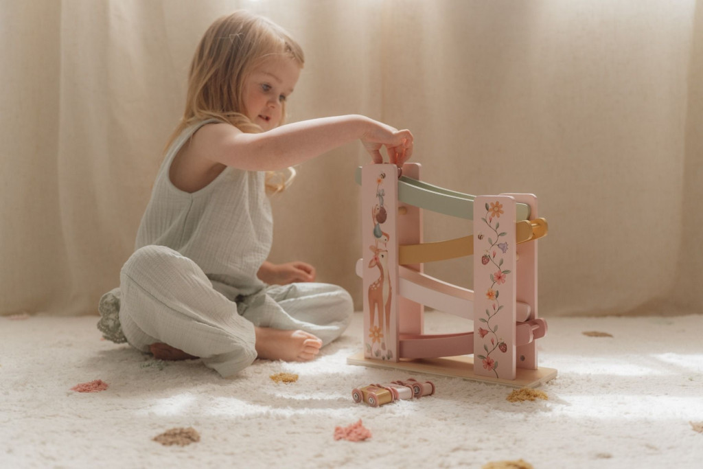 Little Dutch autók a lejtőn - Fairy Garden – alternatív kép 1