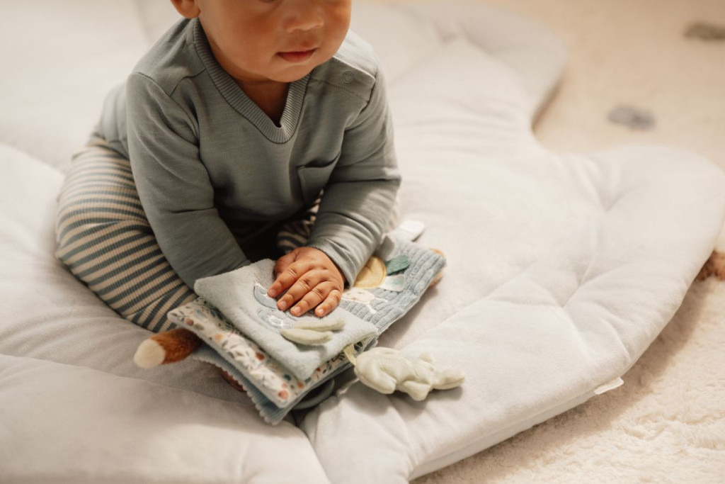 Little Dutch textil babakönyv kicsi - Forest Friends – alternatív kép 5