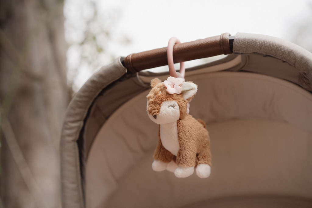 Little Dutch felhúzható rezgő őzike - Fairy Garden – alternatív kép 1