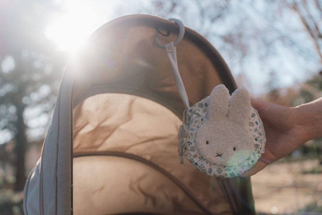 Little Dutch Miffy textil babakönyv - Lucky Leaves – alternatív kép 3
