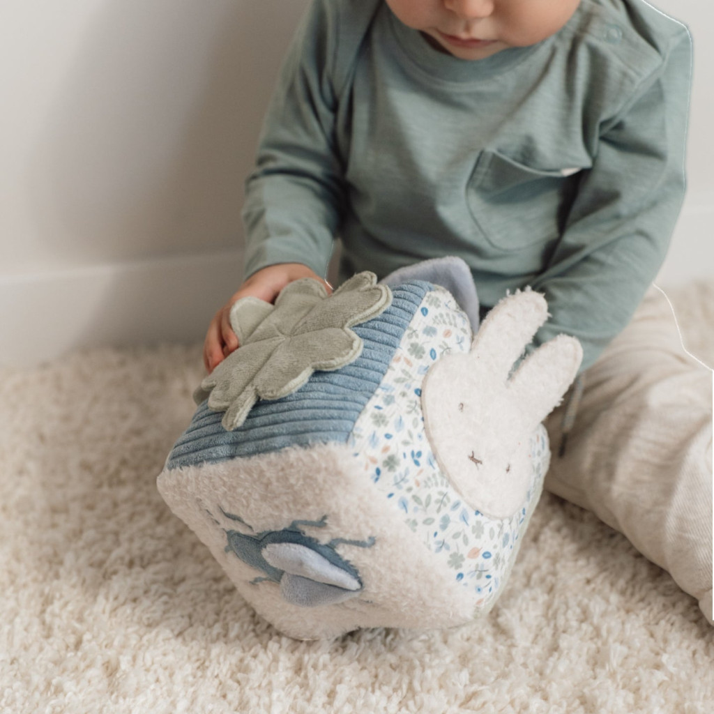 Little Dutch Miffy készségfejlesztő plüss kocka - Lucky Leaves – alternatív kép 1