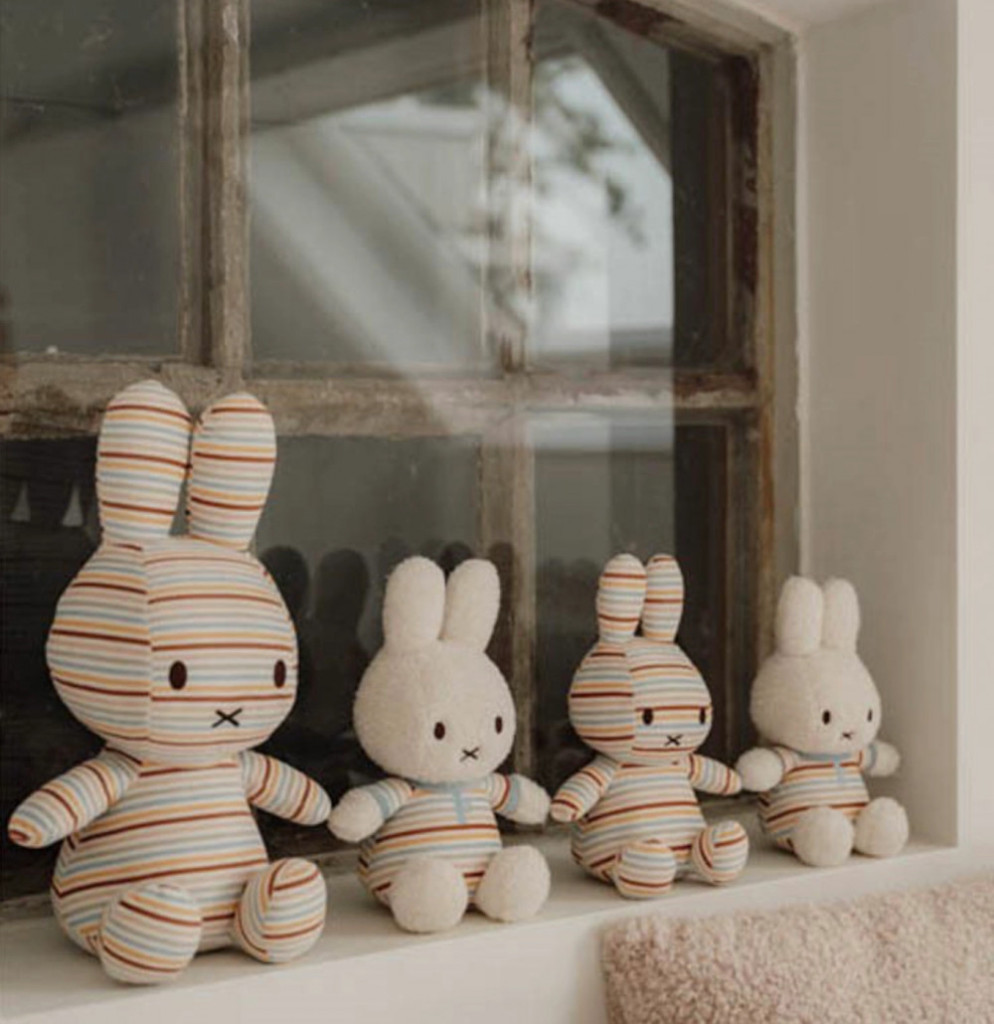 Little Dutch Miffy nyuszi (35 cm) – vintage csíkos – alternatív kép 1