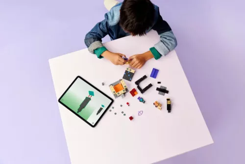 LEGO® Minecraft® - 21584 - Utazás az Alvilág kapujához és a Végportálhoz 