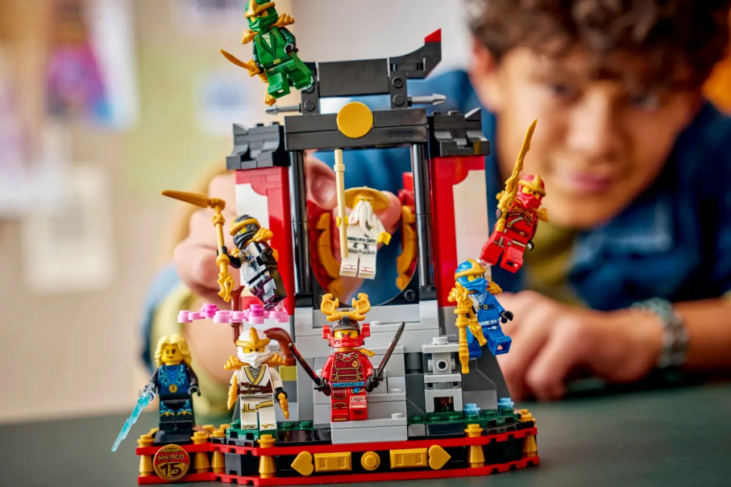 LEGO® Ninjago® - 71866 - Kiállítható nindzsafigurák, 15. évforduló – alternatív kép 1