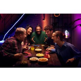   Hitster magyar verzió - társasjáték 130 magyar slágerrel