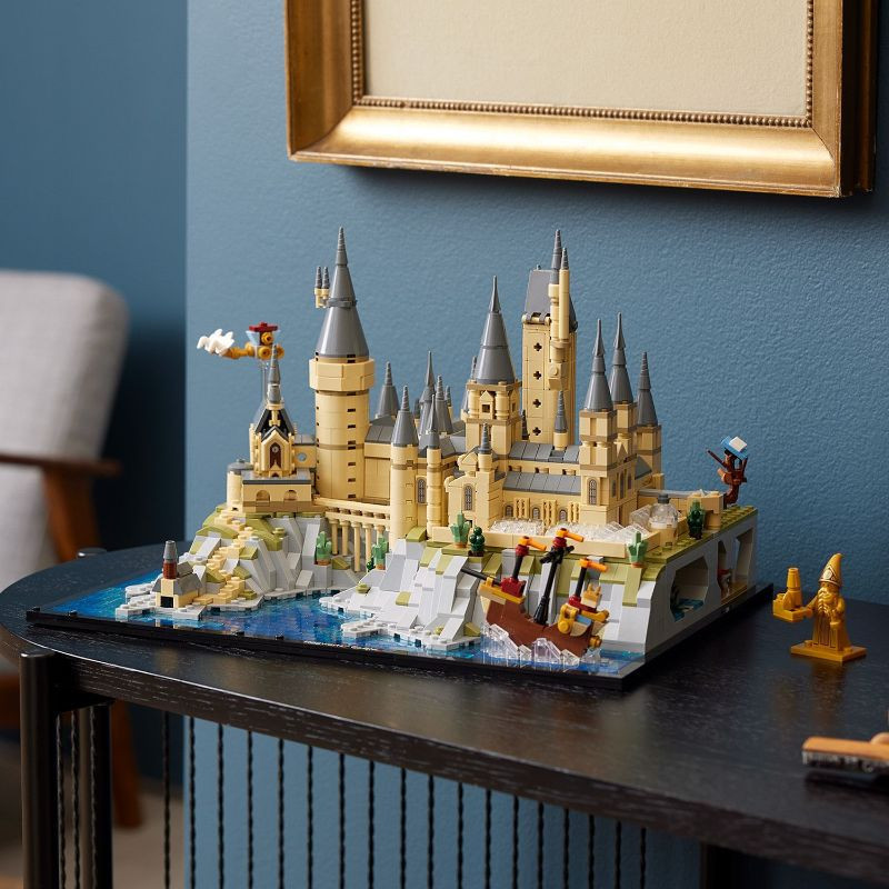 LEGO 76419 Harry Potter A Roxfort kastély és környéke – alternatív kép 3