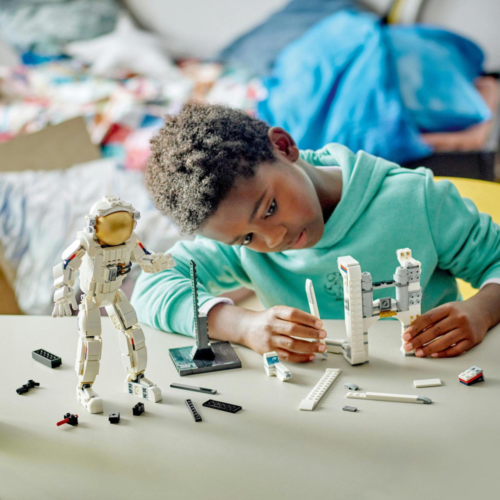 LEGO 31152 Creator Űrhajós – alternatív kép 3