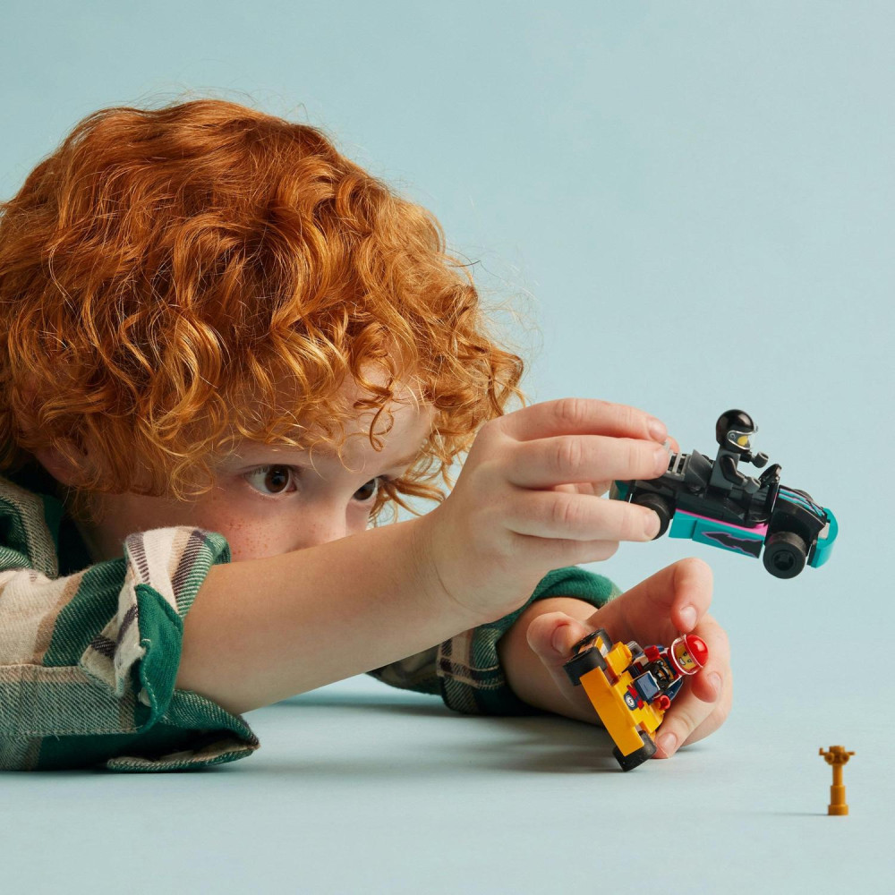 LEGO 60400 City Gokartok és versenypilóták – alternatív kép 2