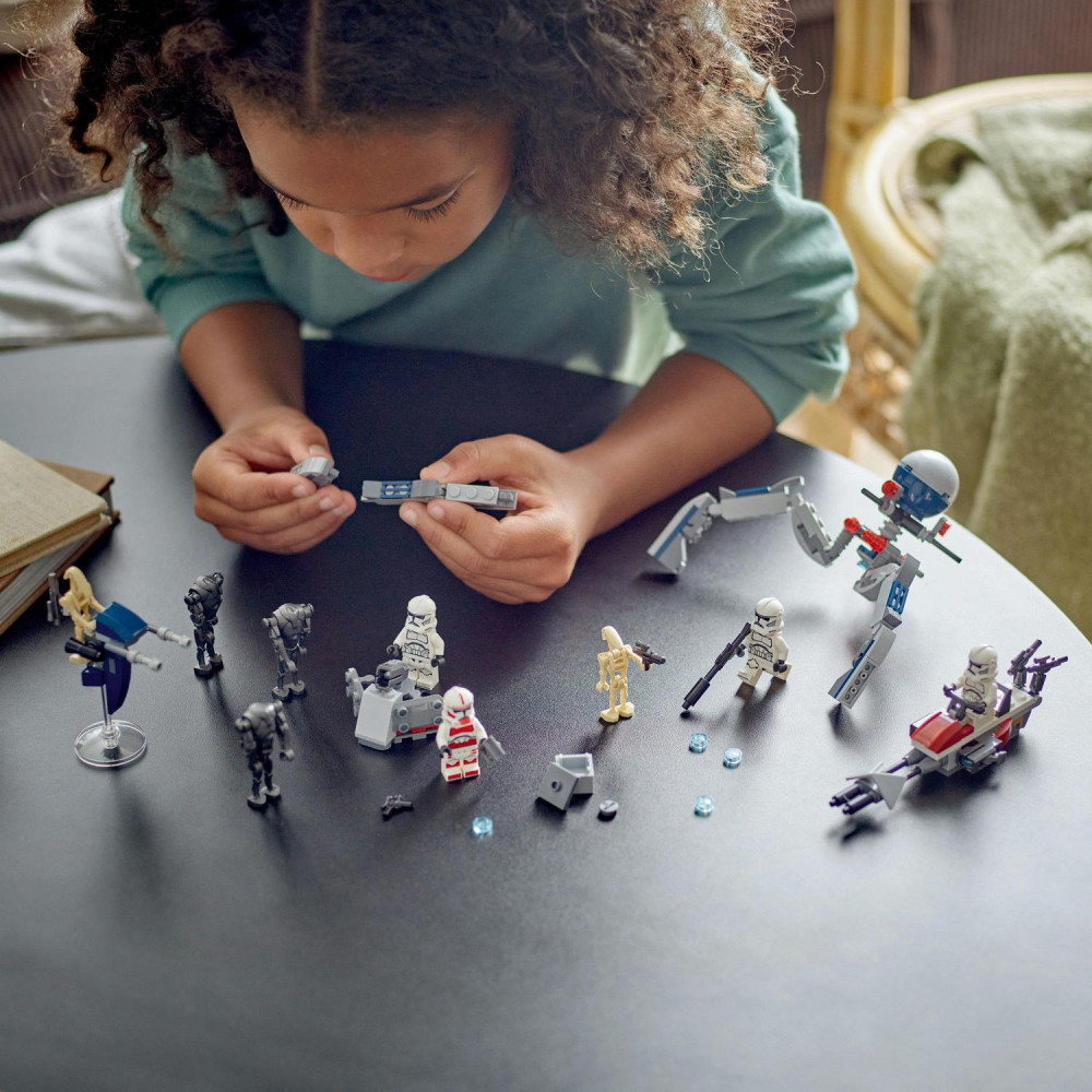 LEGO 75372 Star Wars Klónkatona és harci droid – harci csomag – alternatív kép 3
