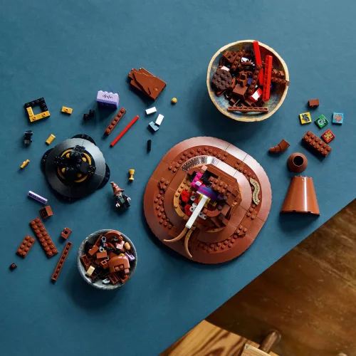 LEGO 76429 Harry Potter A Beszélő Teszlek Süveg
