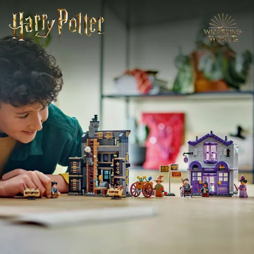 LEGO 76439 Harry Potter Ollivander és Madam Malkin talárszabászata, 6–8 év, Többszínű