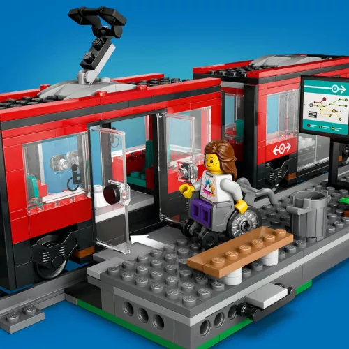 LEGO 60423 City Belvárosi villamos és megálló