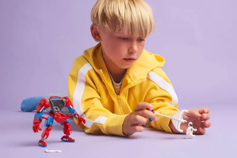 LEGO 76308 Super Heroes Marvel Pókember robot vs. Anti-Venom – alternatív kép 3