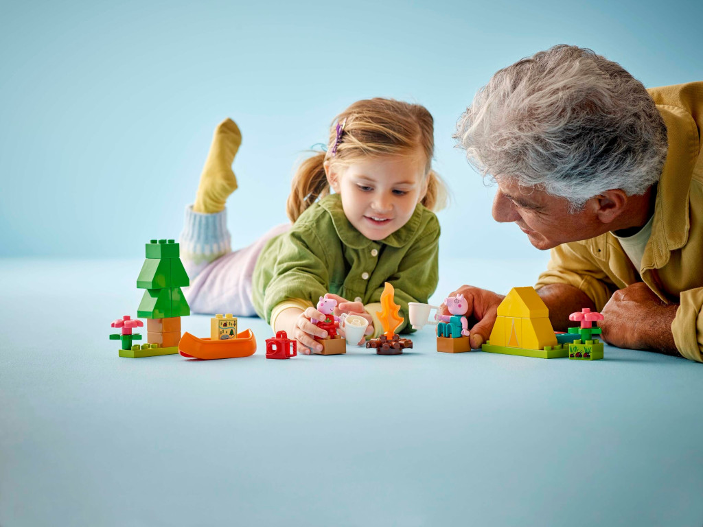 LEGO 10452 DUPLO Peppa Pig Kempingezős kirándulás – alternatív kép 3