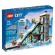 LEGO® - 60366 - City Sí és hegymászó központ    