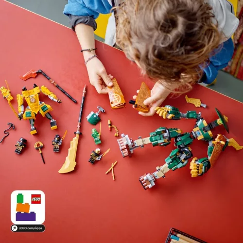 LEGO 71794 Ninjago Lloyd és Arin nindzsacsapatának robotjai