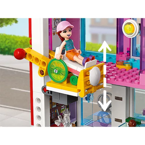 LEGO 41704 Friends Fő utcai épület