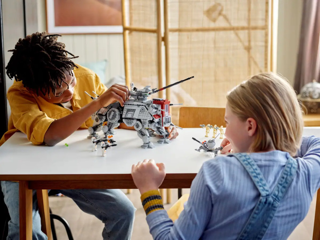 LEGO 75337 Star Wars AT-TE lépegető – alternatív kép 6
