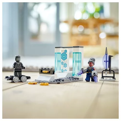 LEGO 76212 Super Heroes Shuri laborja