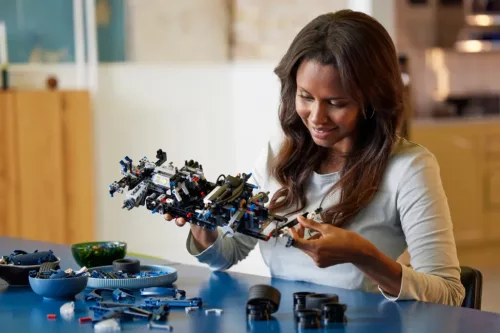 LEGO 42154 Technic 2022 Ford GT