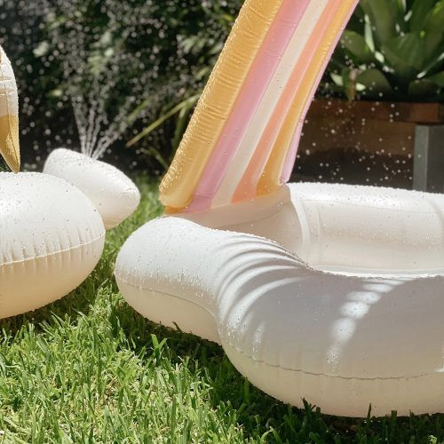 Sunnylife felfújható baba pancsoló árnyékolóval - Princess Swan – alternatív kép 3