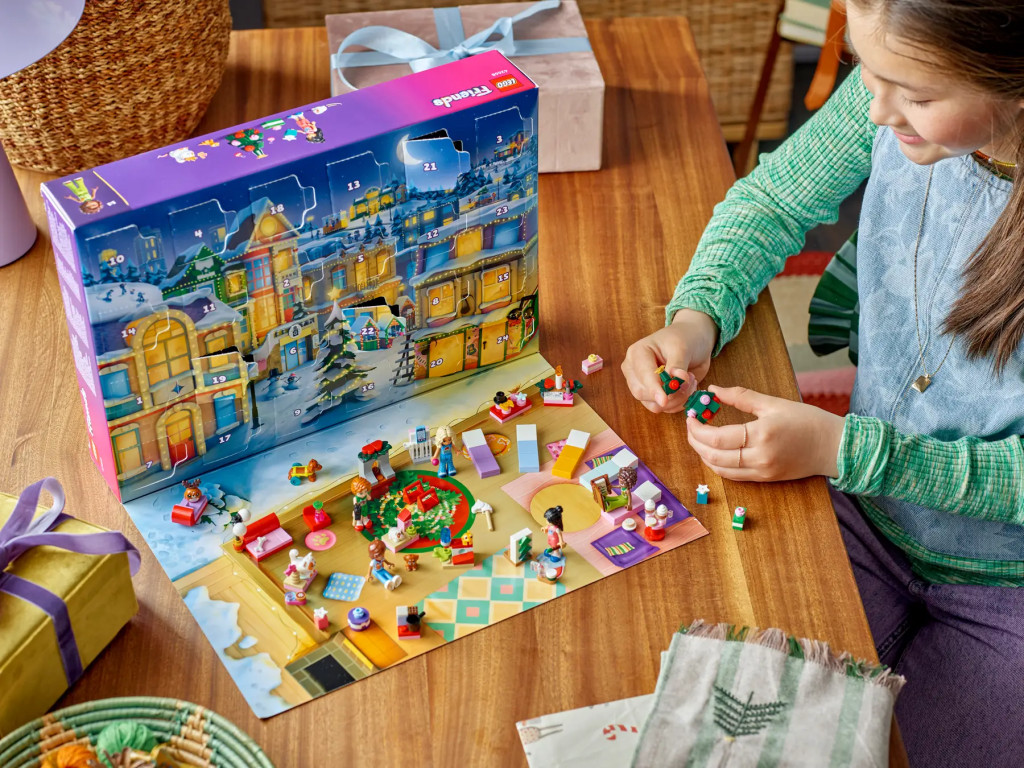 LEGO Friends 42668 Adventi naptár 2025 – alternatív kép 8
