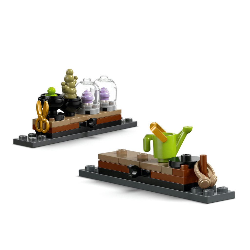 LEGO® Harry Potter 76445 - Gyógynövénytanóra – alternatív kép 3