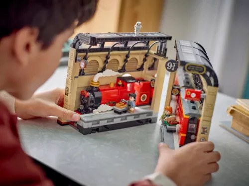 LEGO Harry Potter 76450 Könyvtámasz: Roxfort Expressz