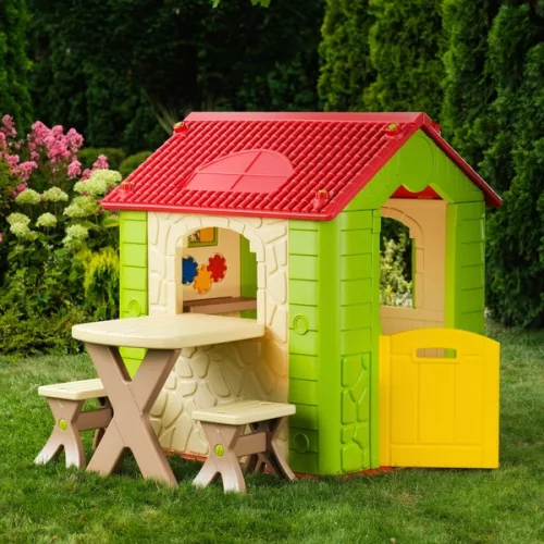 Luxus kerti játszóház asztallal és székekkel, zöld