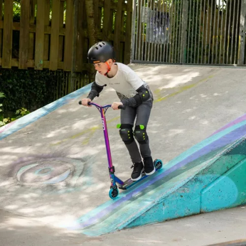 Vakvezetős kaszkadőr roller NEO PRO neon/króm, 3–5 év, Többszínű