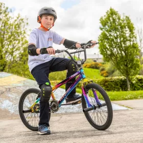 20 colos Verve Neo BMX kerékpár trükközőpecekkel