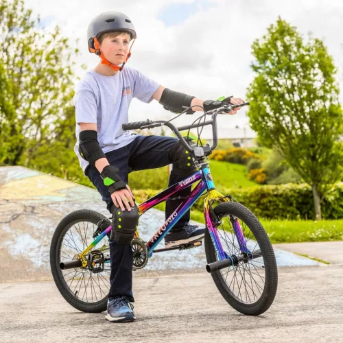 20 colos Verve Neo BMX kerékpár trükközőpecekkel