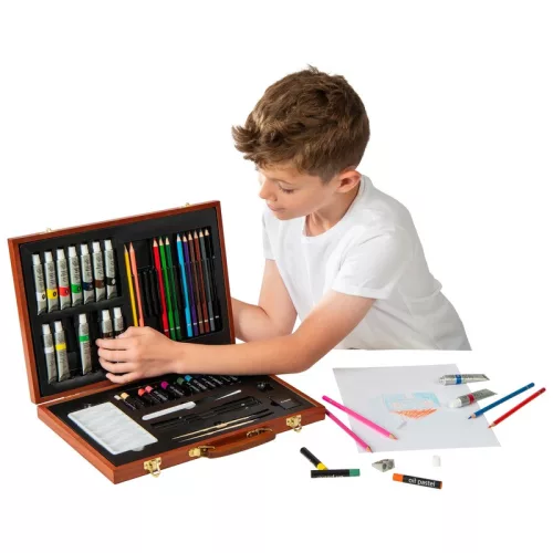Crafty Co. kis fa festőkészlet-koffer gyerekeknek, 55 részes