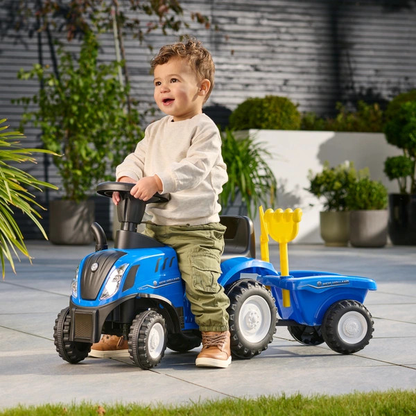 New Holland T7 traktor utánfutóval – alternatív kép 1