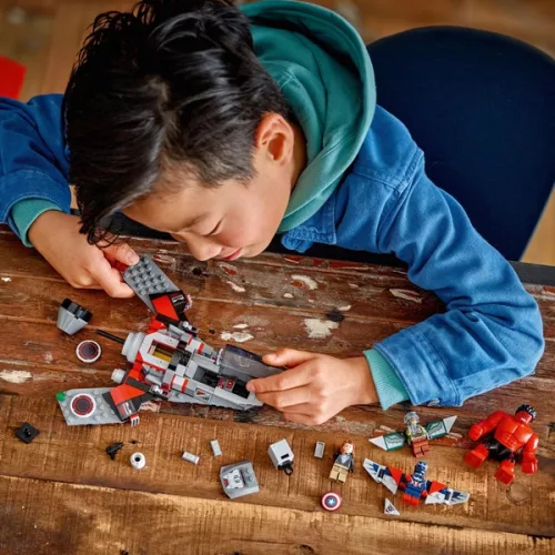 LEGO Marvel Super Heroes Amerika Kapitány és Vörös Hulk Összecsapása 76292