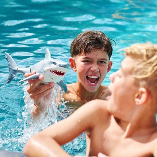 Robo Alive cápatámadás – Fehér cápa játék vízzel aktiválható