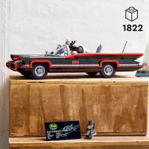 LEGO DC Super Heroes Batman: Batmobile az 1960-as évekbeli tévésorozatból 76328