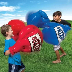 Banzai Mega Boxkesztyűk gyerekeknek születésnapi játékokhoz, 1 pár vegyes piros vagy kék színben, darabonként, 3–5 év