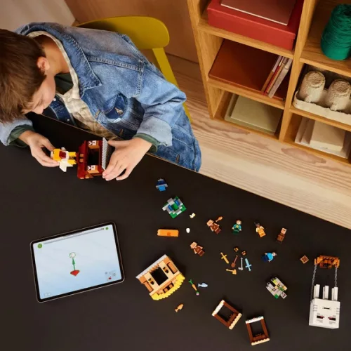LEGO Minecraft A szellemballon támadása 21273
