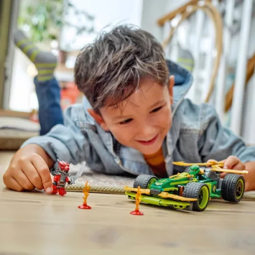 LEGO NINJAGO Lloyd akció-sebességterelője 71828
