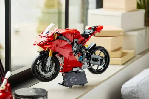 LEGO 42202 Technic Ducati Panigale V4 S motorkerékpár