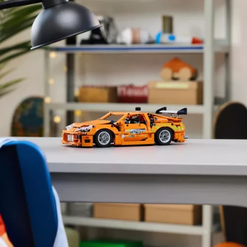 LEGO Technic Halálos iramban Toyota Supra MK4 42204