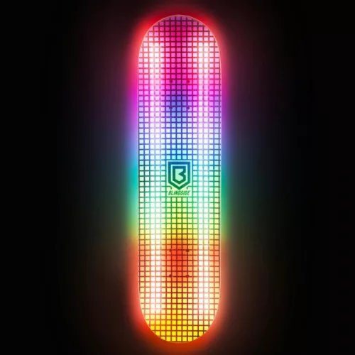 Blindside gördeszka gyerekeknek LED-es világító lappal és kerekekkel